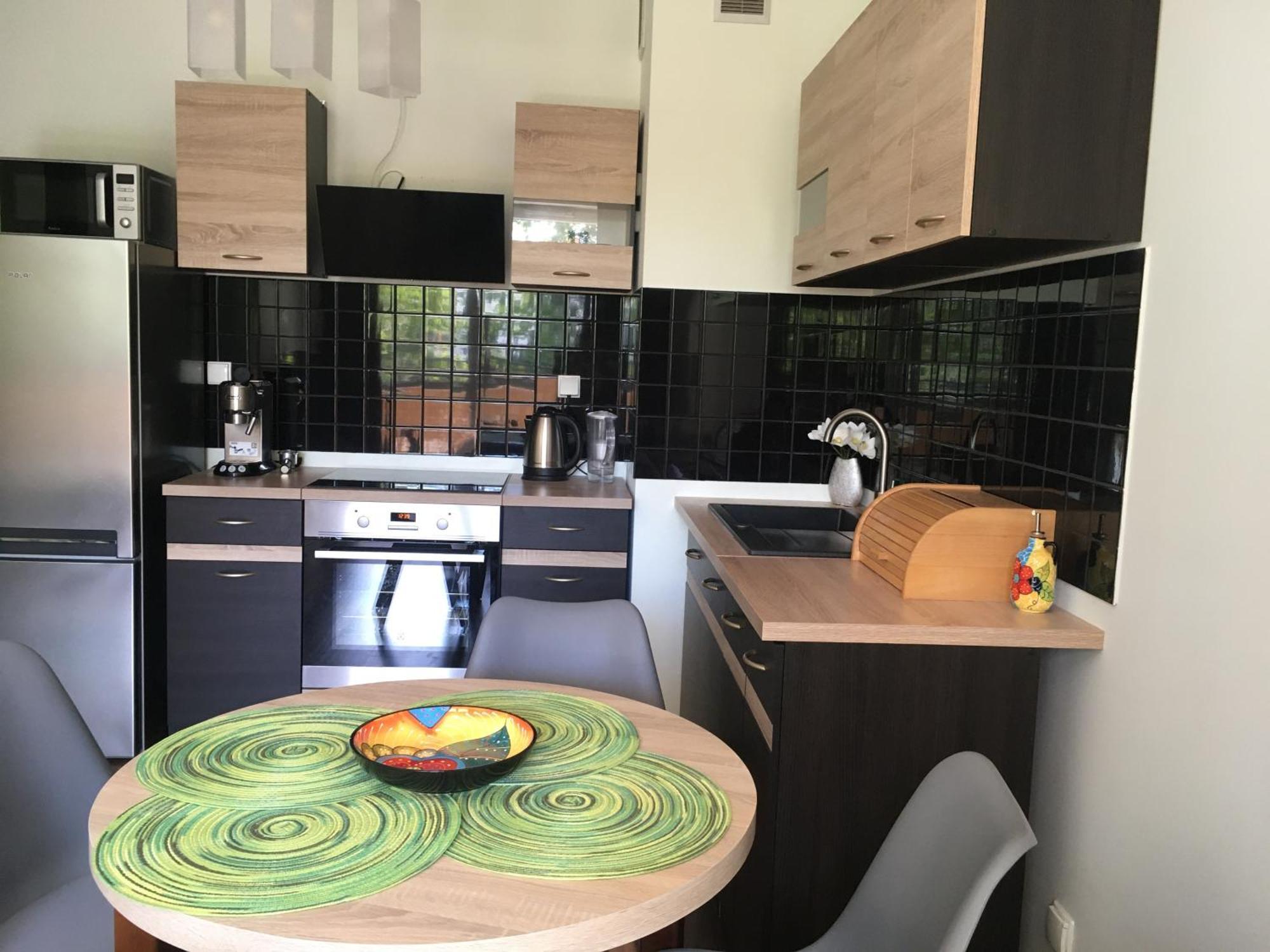 Cichy Apartament, Doskonala Komunikacja, Parking. Varšava